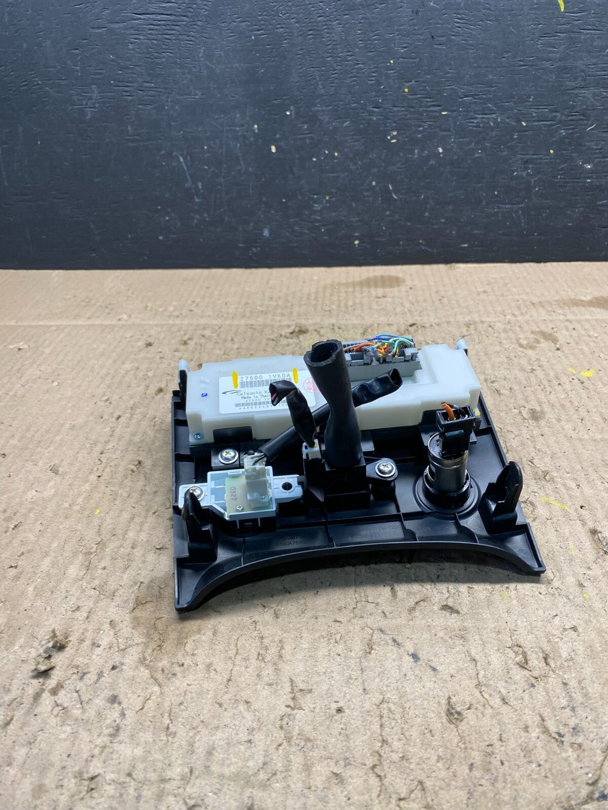 2011 to 2015 Nissan Rogue Heater Temperature AC Climate Control M8508 DG5