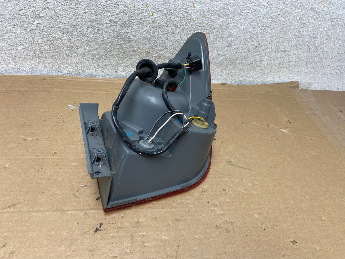 2011 2012 2013 2014 Chevrolet Cruze Left Driver LH Side Tail Light AH8371 LK4