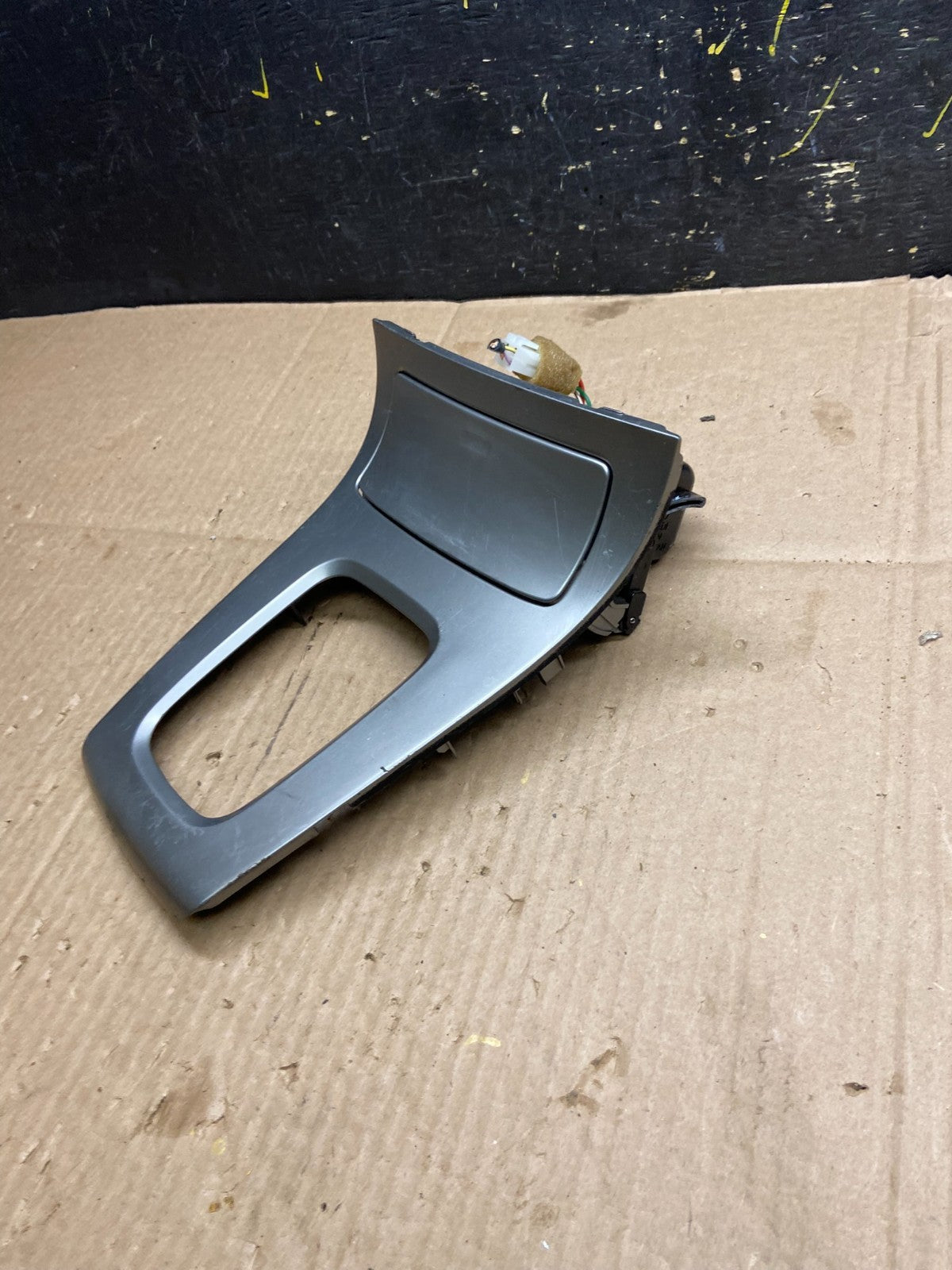 2003 - 2008 Subaru Forester Center Console Shifter Bezel  Trim y2461 DG5