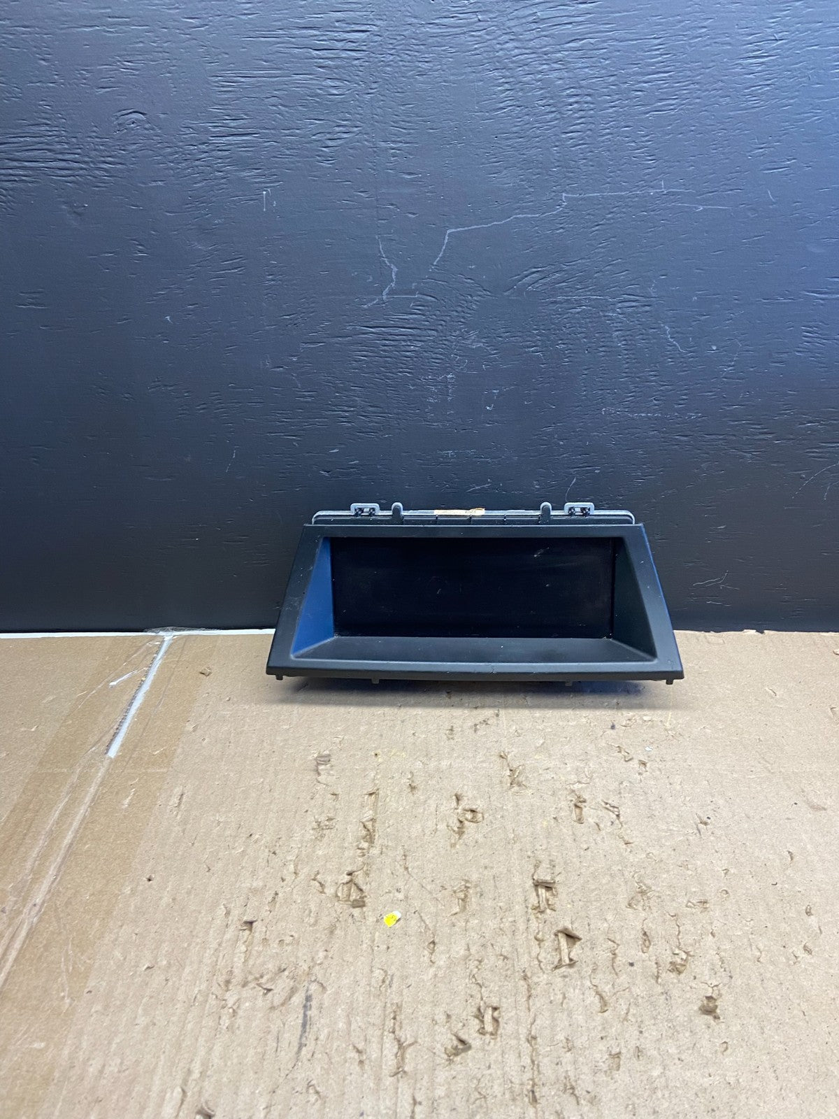 2007 - 2010 BMW X5 X6 Navigation Radio Information 8.8" Display Screen AB5713 DG0