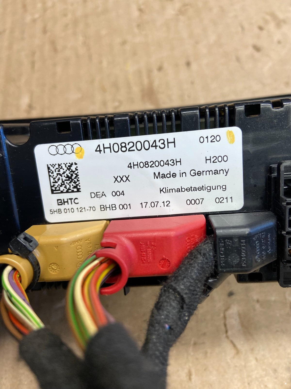 2011 - 2014 Audi A8 Front Heater AC Climate Control Panel ai2817 DG5