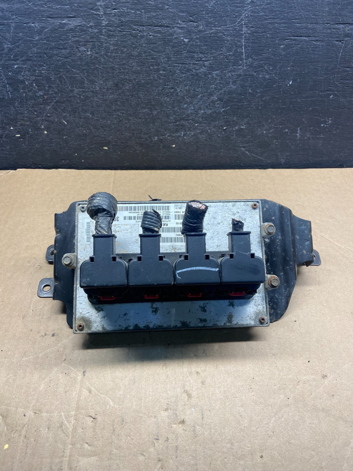 2011 Dodge Grand Caravan Town & Country ECU Engine Computer af9129 DG0