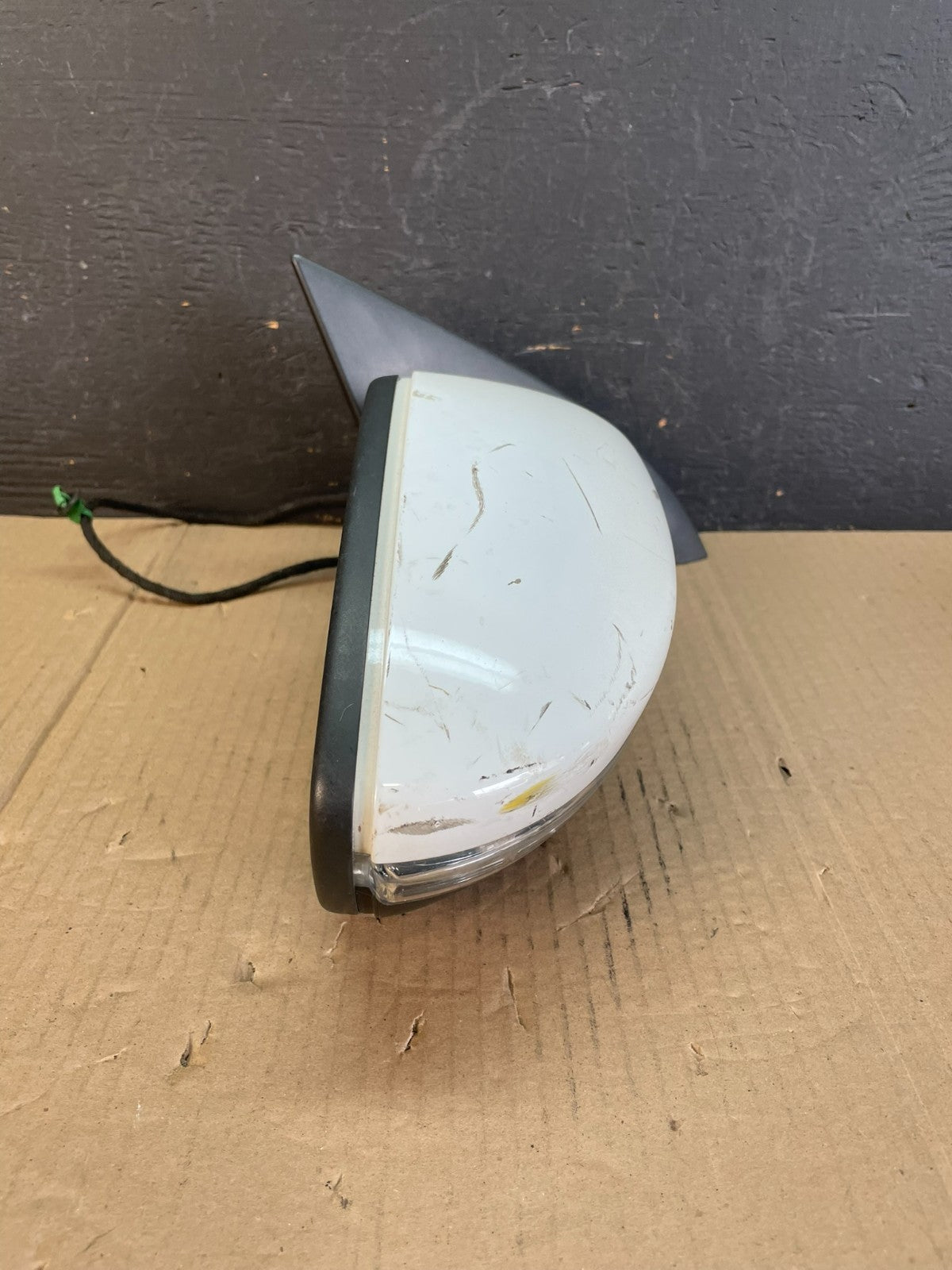 2009 to 2012 Volkswagen CC Right Passenger Power Door View Mirror AD8651 DW10