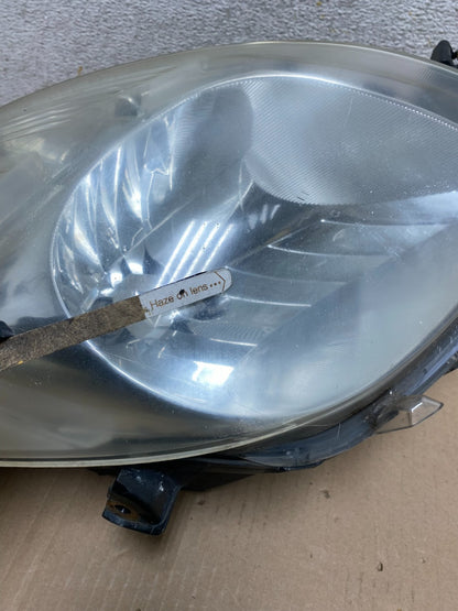 2006-2008 Toyota Yaris Hatchback Right Passenger Halogen Headlight AJ2362 DW5