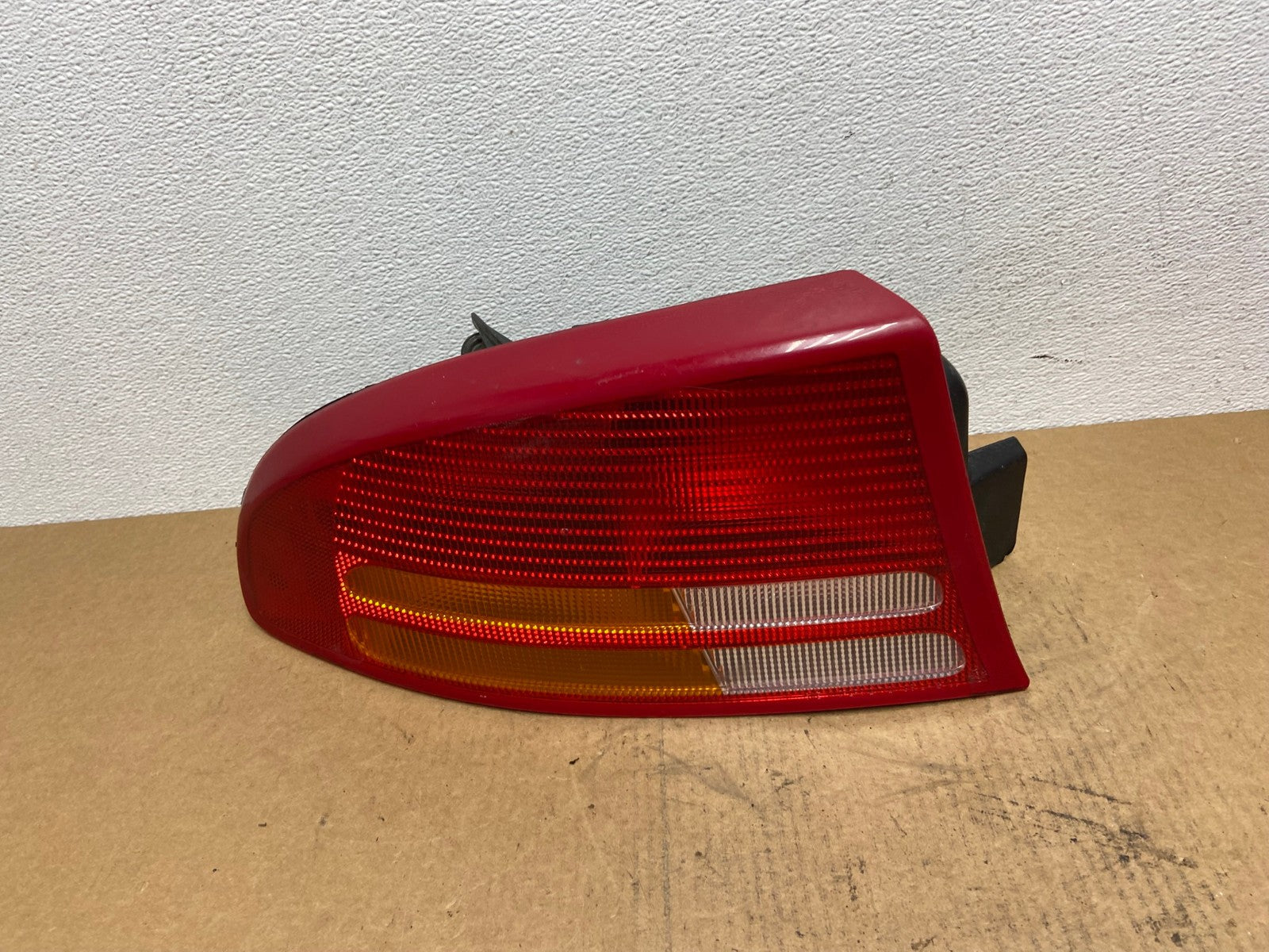 1998 to 2004 Dodge Intrepid Left Driver LH Side Tail Light AC2940 LK0