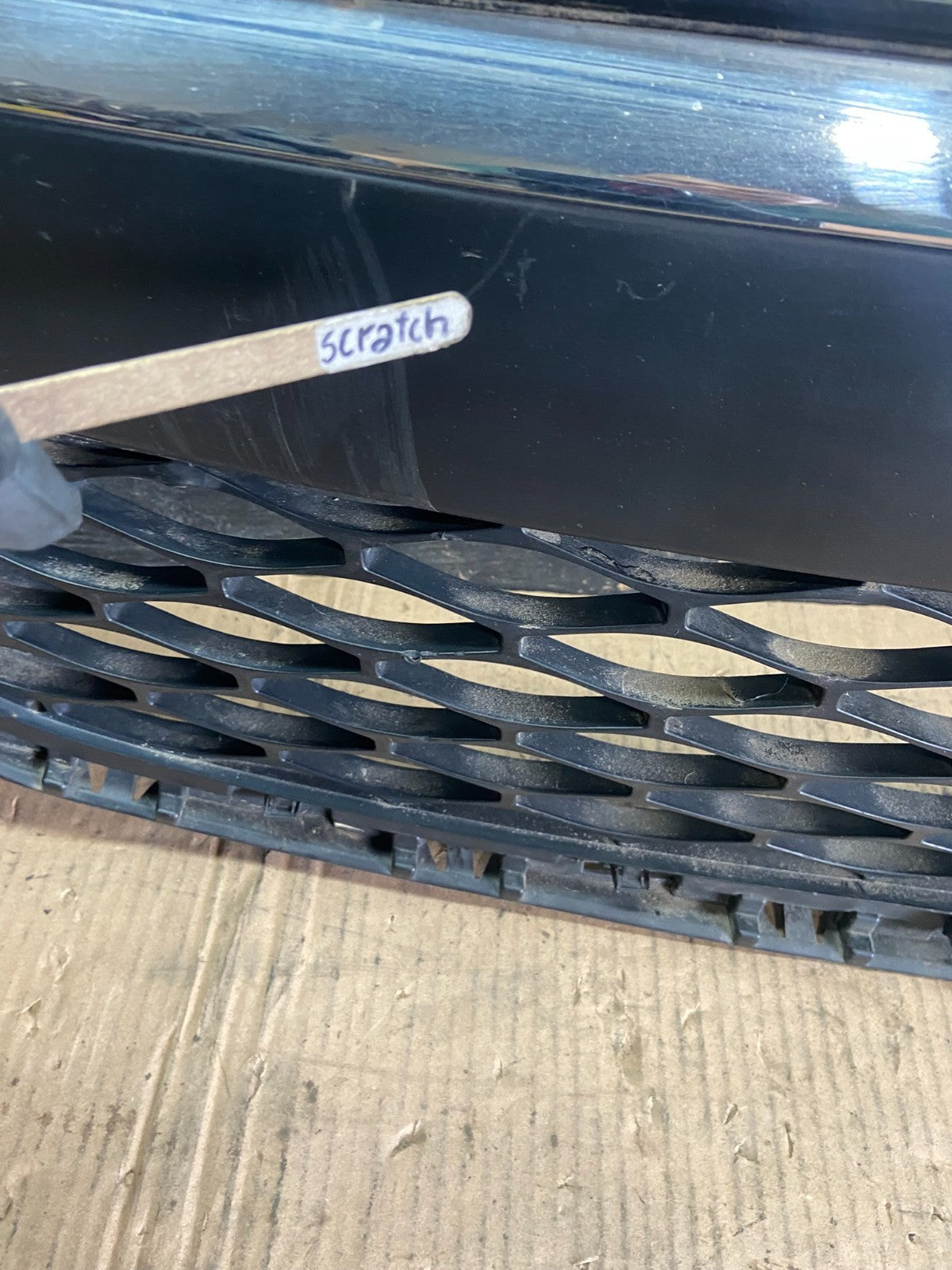 2010-2012 Mazda CX-7 BFront Bumper Cover Lower Grille O8100 DG4