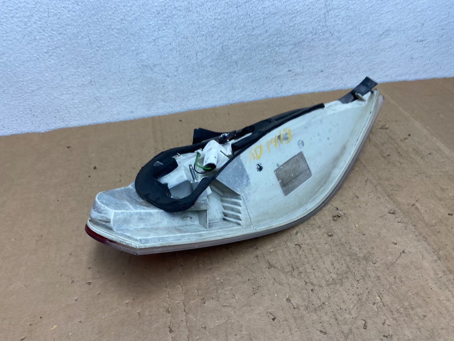 2004-2007 BMW 6 Series 650i 645i Right Passenger Side Tail Light AD1413 DW6