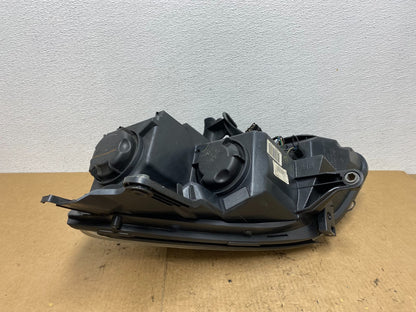 2007 to 2012 Gmc Acadia Halogen Headlight Right Passenger Side AC3627 DW5