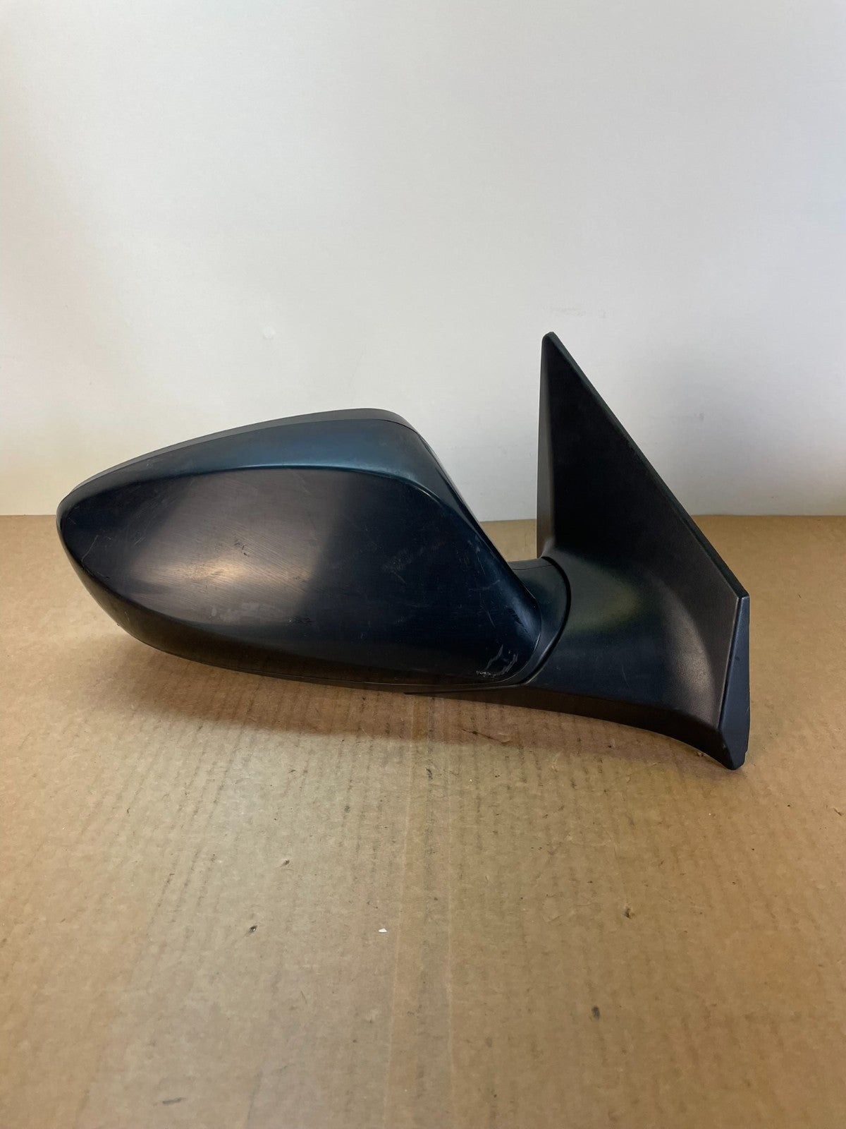 2013 to 2016 Hyundai Elantra Right Passenger RH View Door Mirror AF5490 DW0
