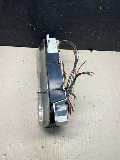 2001 - 2002 Ford Econoline E250 E350 Van Speedometer Instrument Cluster O3391 DG3
