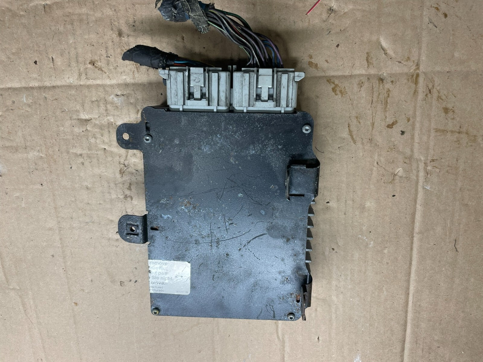 2003 Chrysler Dodge Caravan 3.3L Engine Control Unit ECU Module O0095 DG1