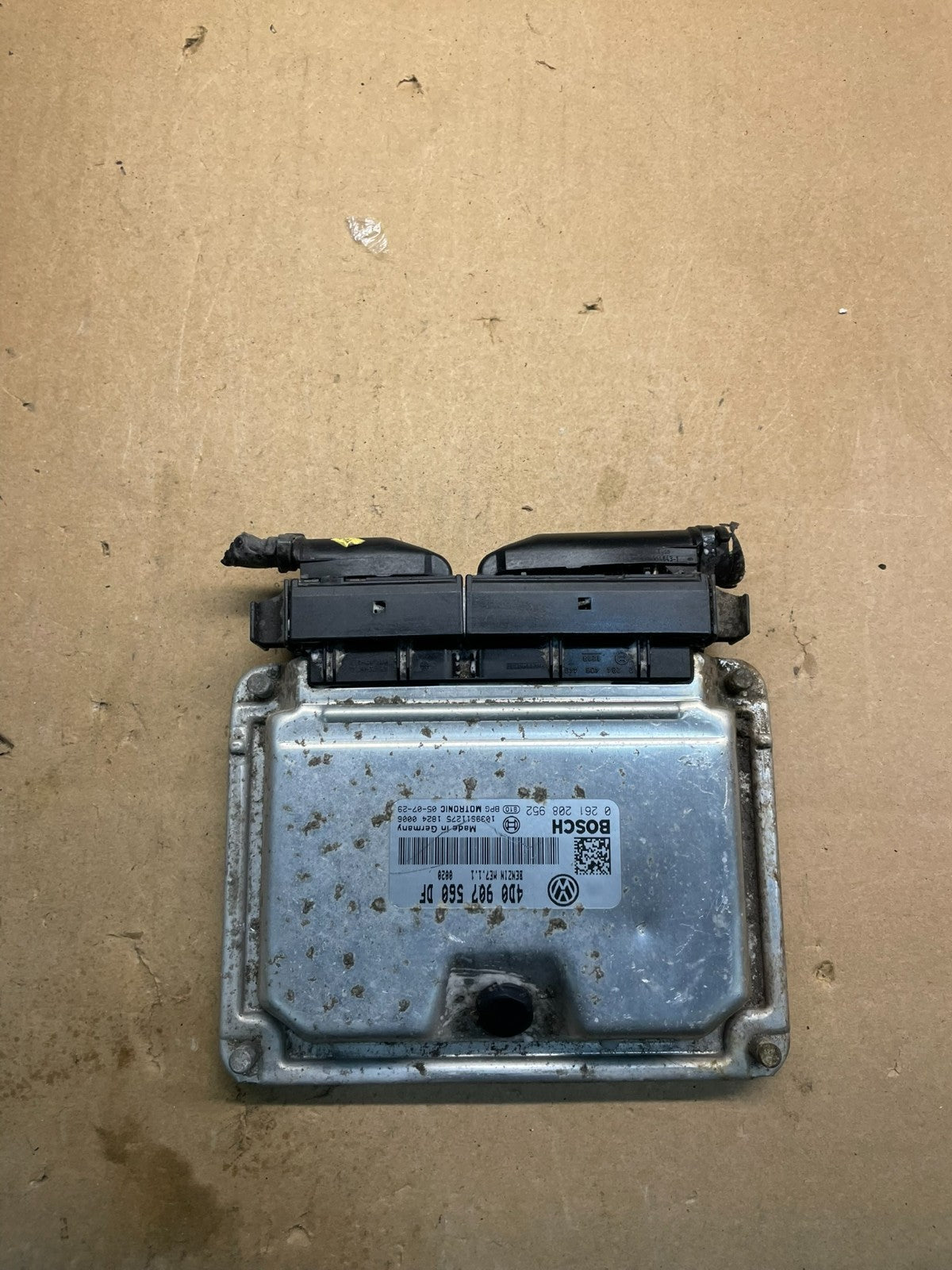 2004 Volkswagen Touareg 3.2L ECM Engine Control Unit ECU AC5398 DG0