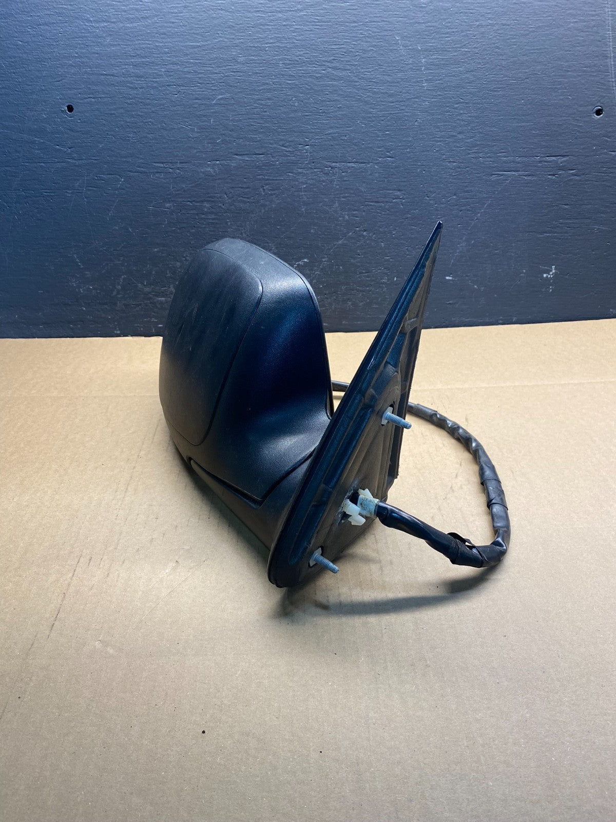 2003-2006 Chevrolet Tahoe Suburban Right Passenger Turn Door Mirror AC2437 MS2
