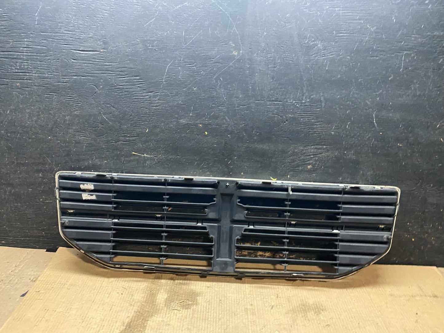 2007 2008 2009 2010 Dodge Caliber Upper Front Grill Grille Oem X3467 DG7