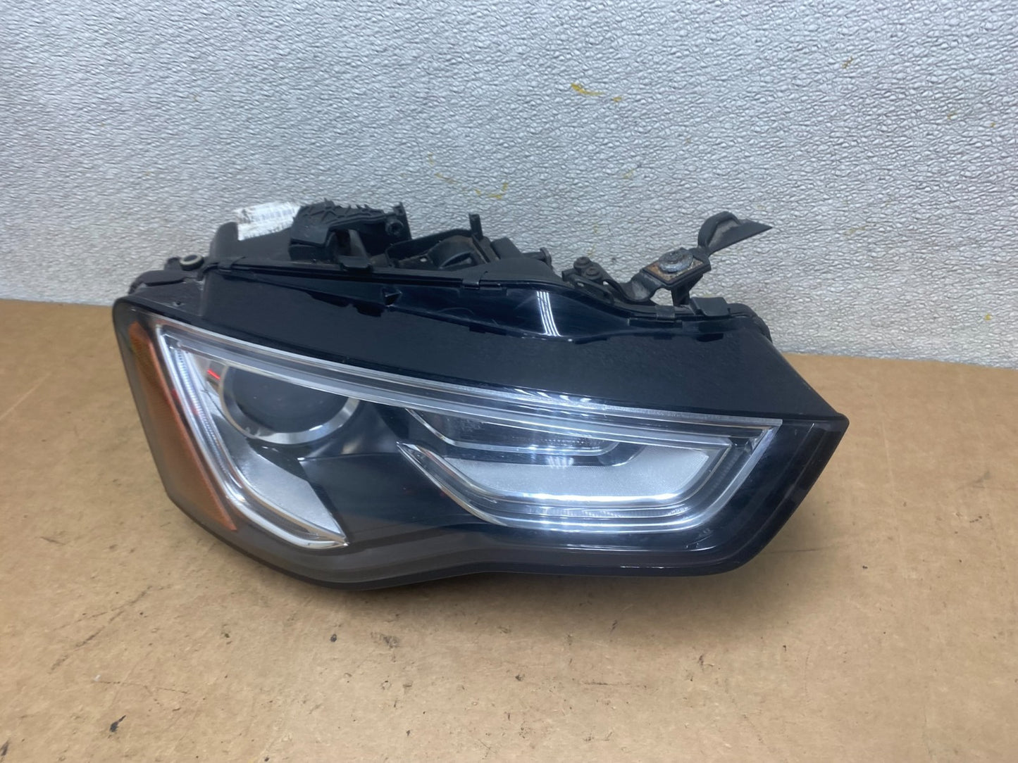 2013 - 2017 Audi A5 S5 Right Passenger Rh Side Xenon Headlight Oem X5372 DG1