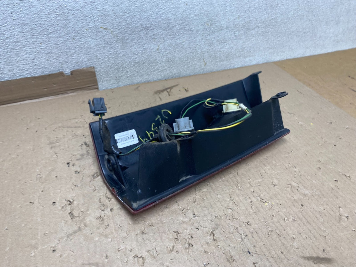 2003 2017 Chevrolet Express 1500 2500 3500 Right Passenger Tail Light U2349 DW3