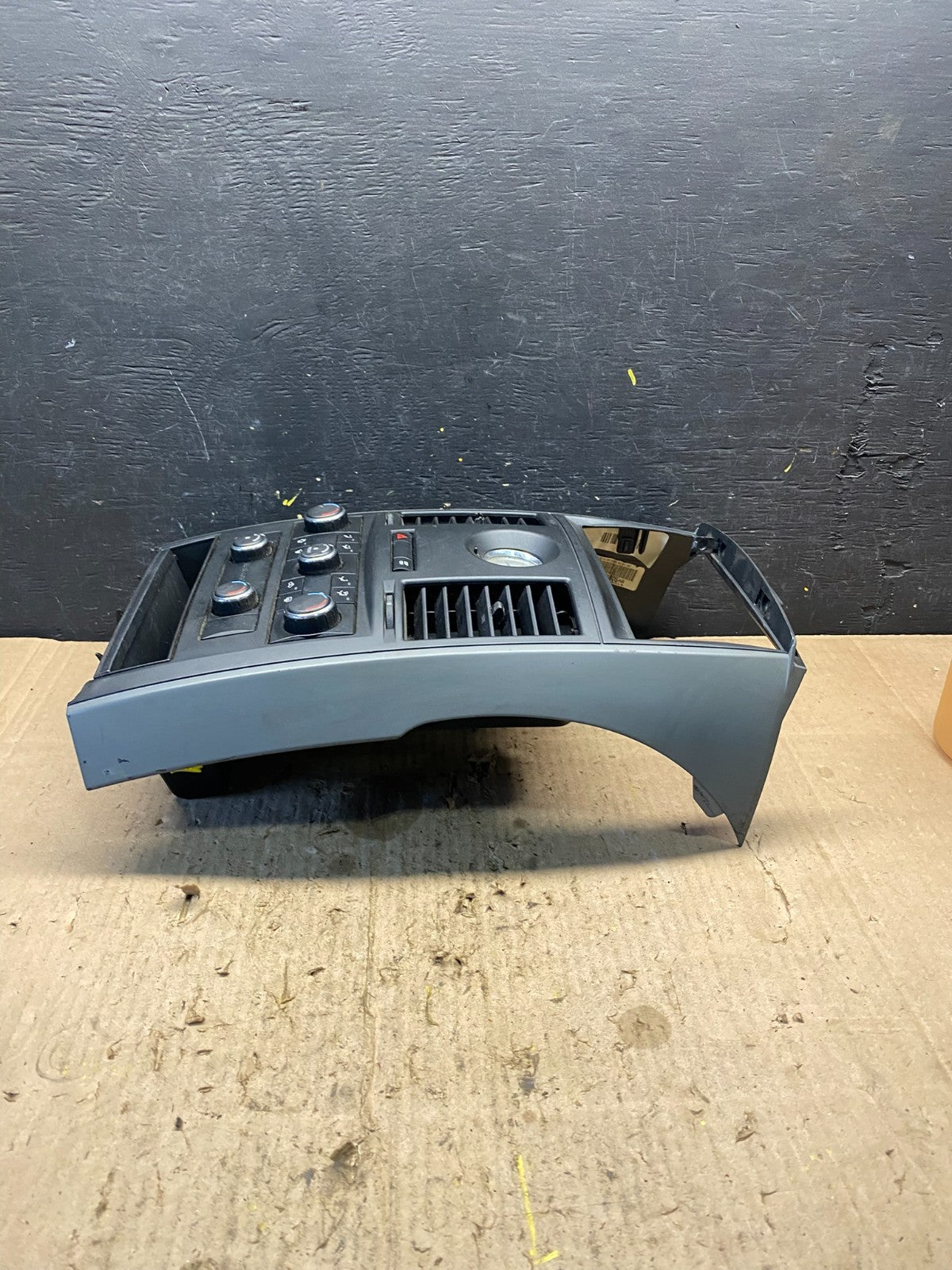 2008-2010 Dodge Grand Caravan  A/C Climate Control Unit Bezel Trim Oem P1899 DG2