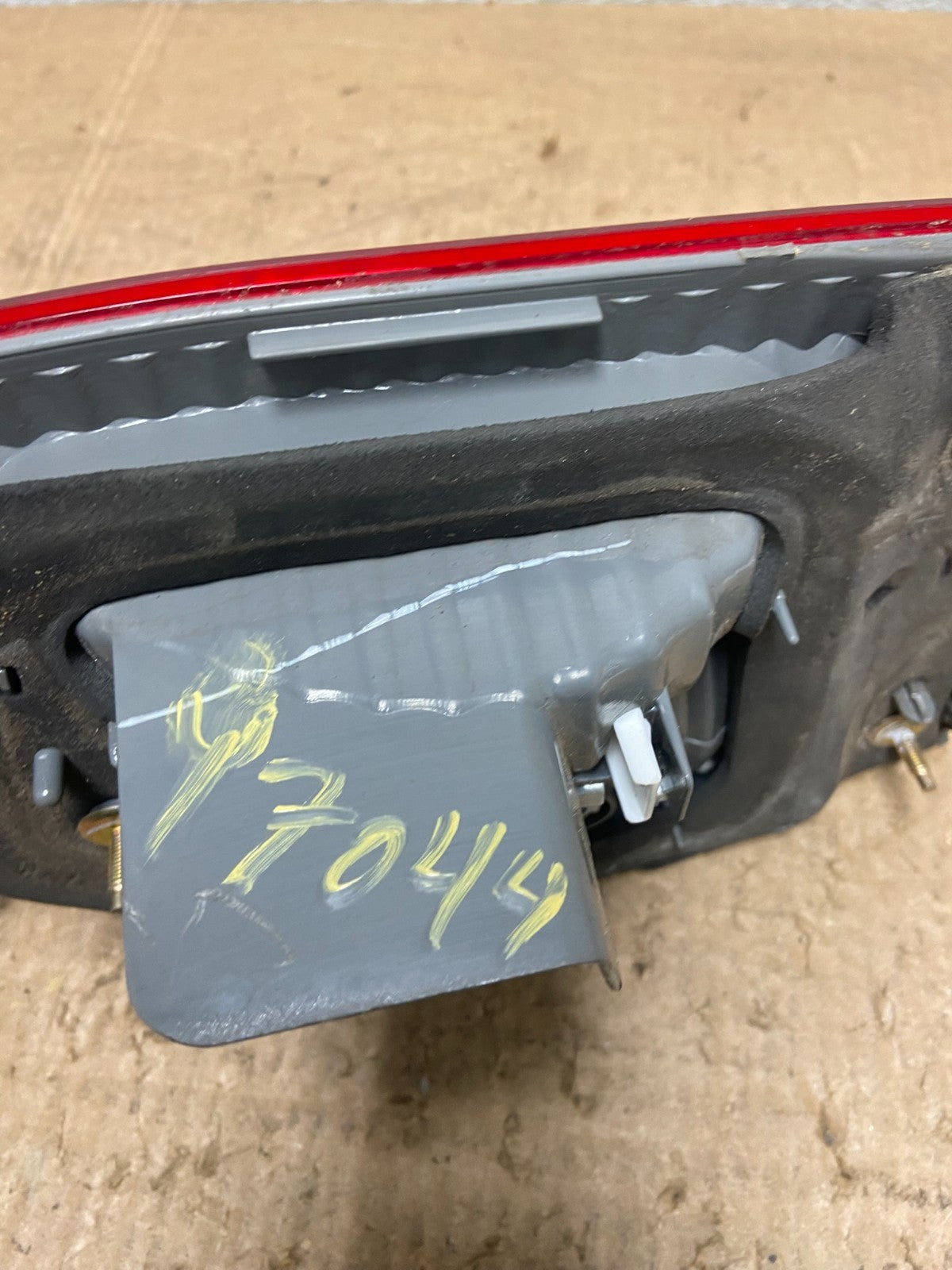 2005 Honda Accord Sedan Right Passenger Inner Tail Light Oem Y7044 DW7