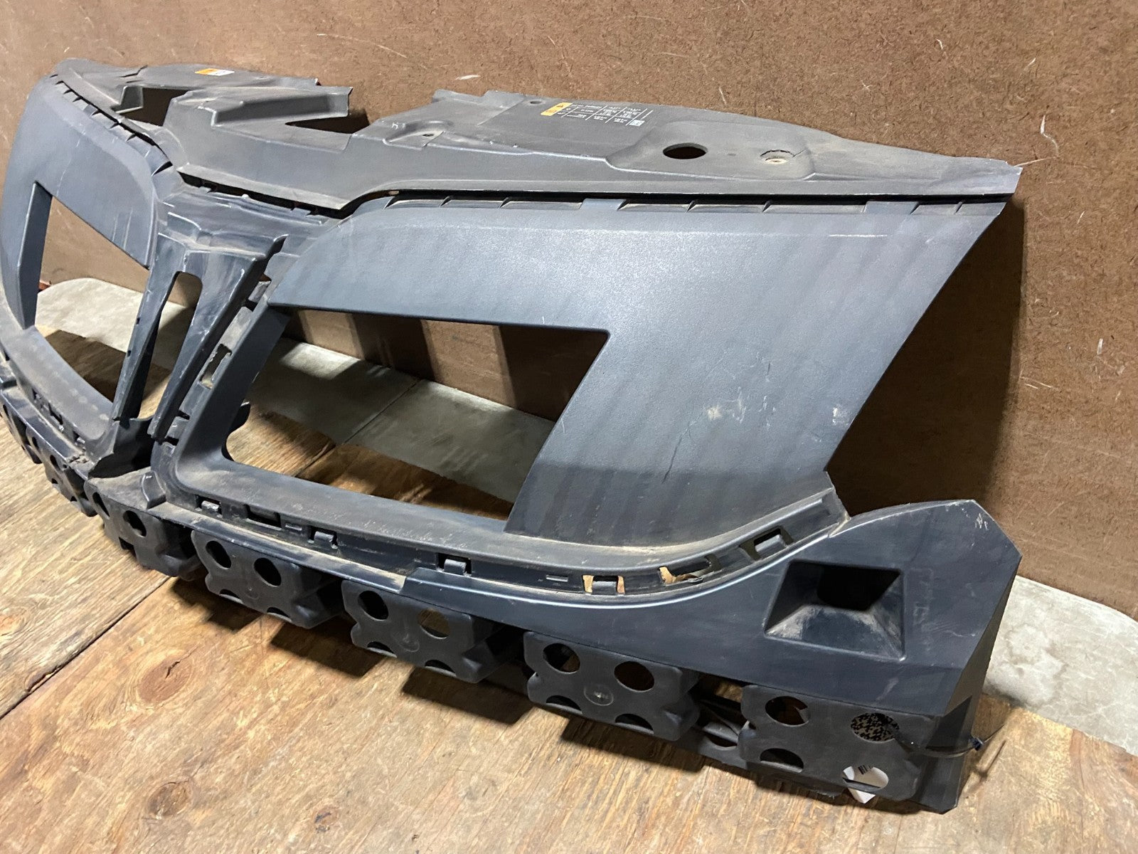 2013 to 2019 Lincoln MKT Grill Grille Support Panel AD56852