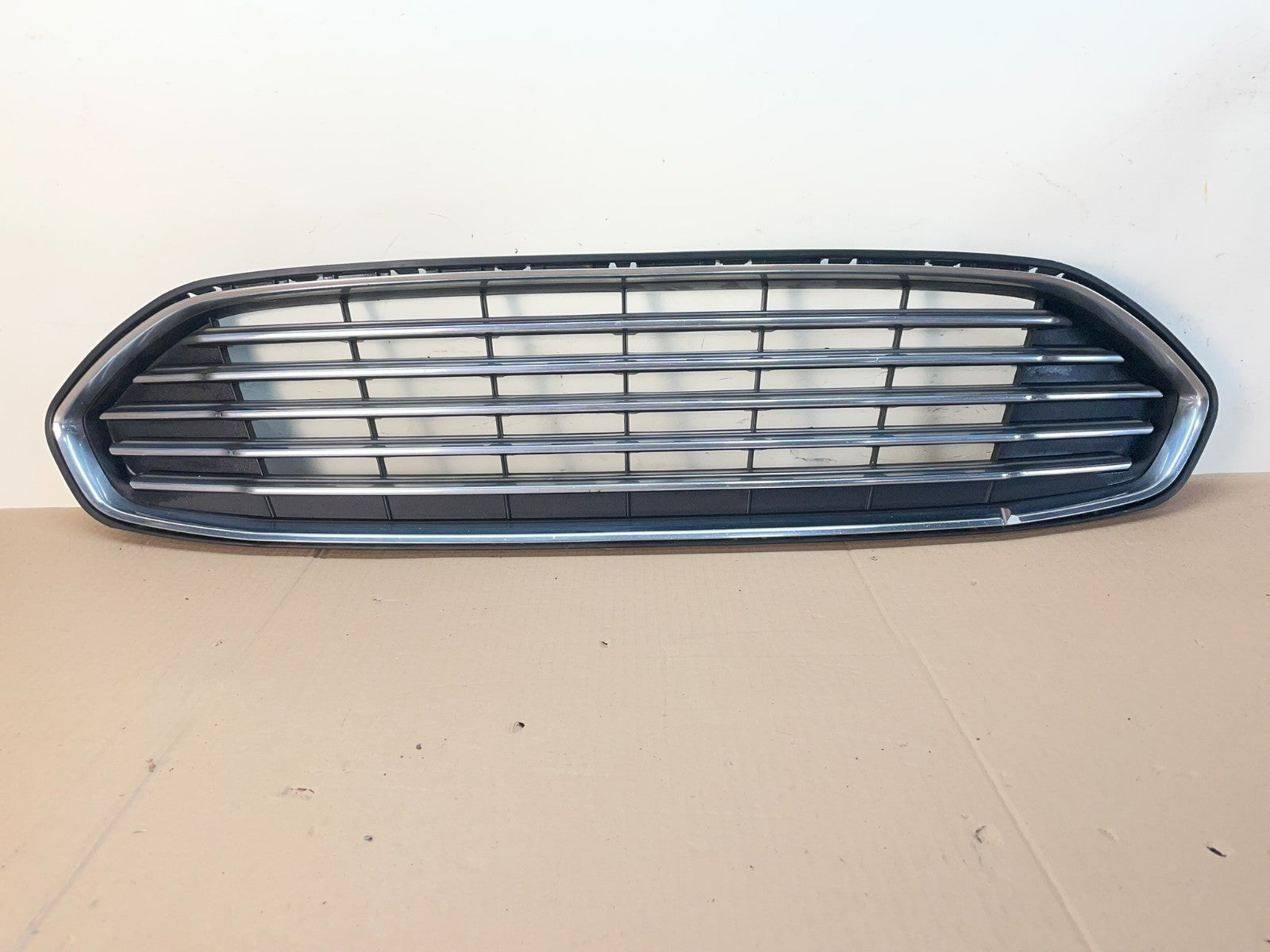 2013 to 2016 Ford Fusion Front Upper Grille Chrome Grill Bumper ag7659 DG0