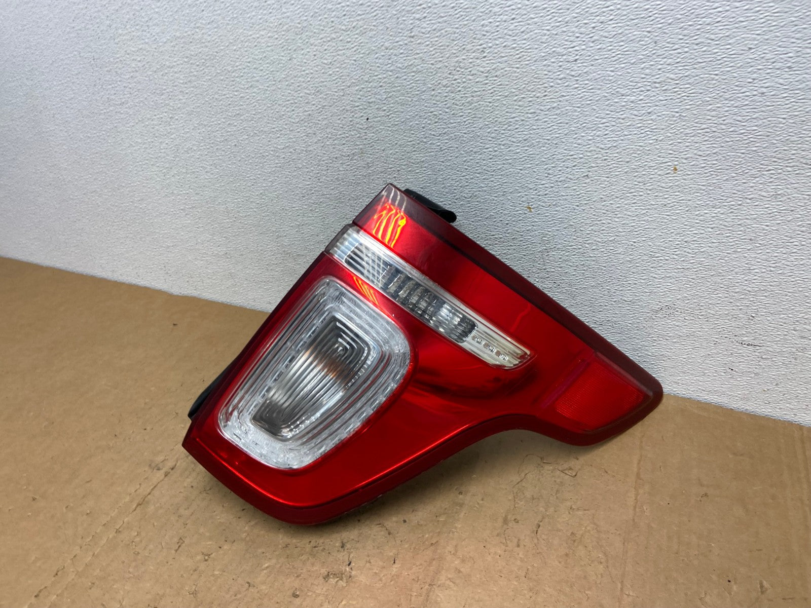 2011-2015 Ford Explorer Police Package Right Passenger Side Tail light AD1398 LK1