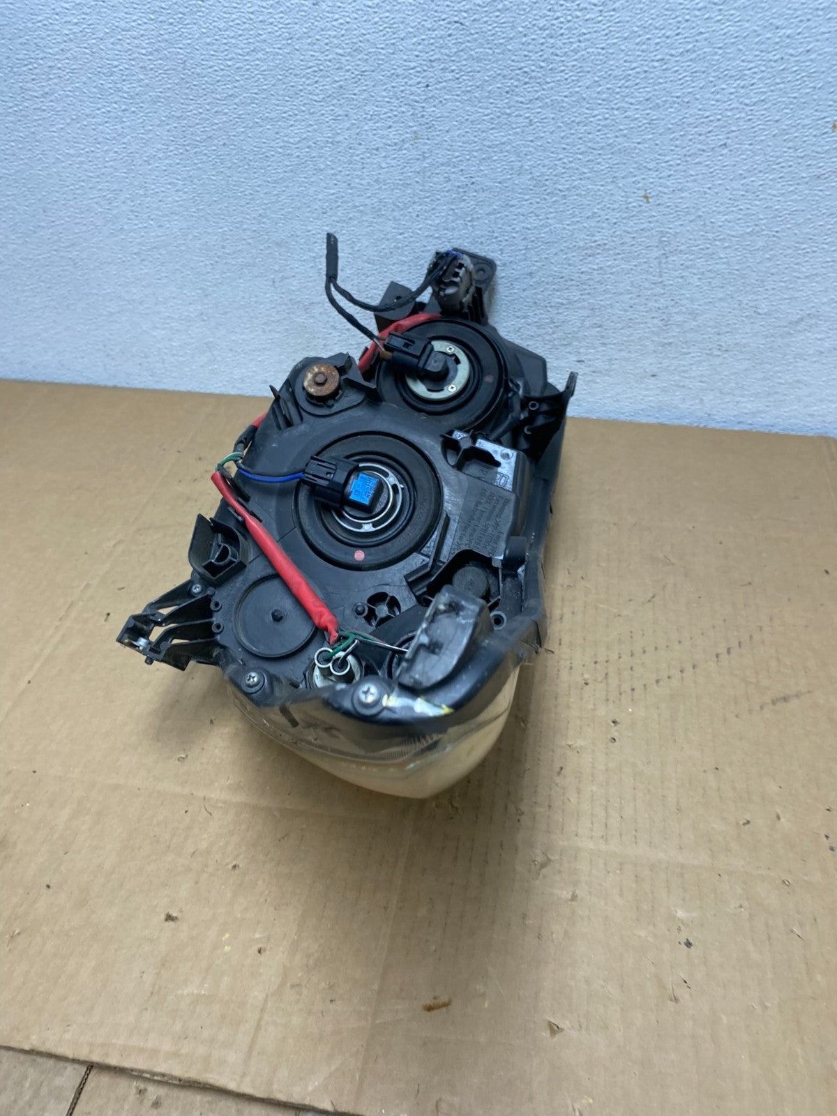 2014 to 2016 Subaru Forester Right Passenger Headlight Halogen AD0872 DW7