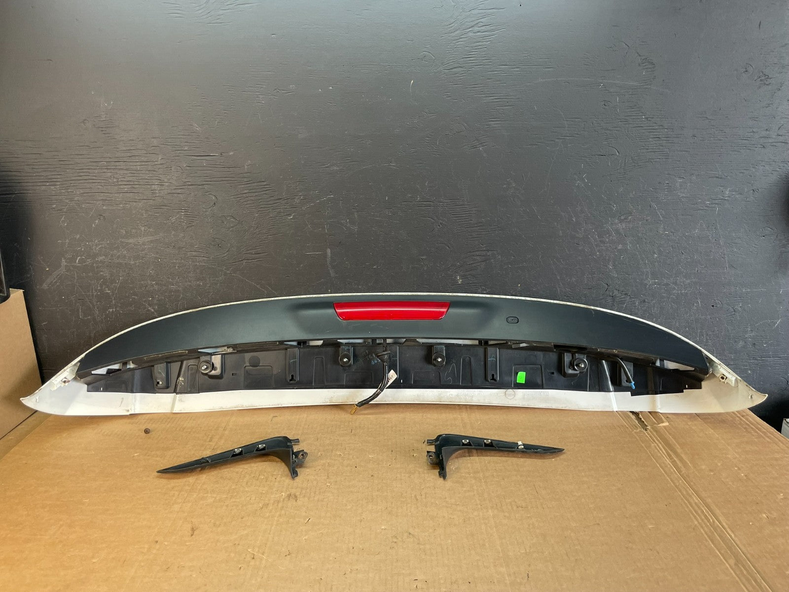 2013-2020 Infiniti JX35/QX60 Rear Tailgate Liftgate Spoiler Wing AE8407 DG5