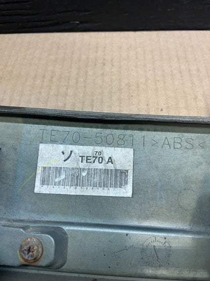2007 to 2009 Mazda CX-9 Trunk Lid Garnish Panel Molding Trim Backup Camera E410311