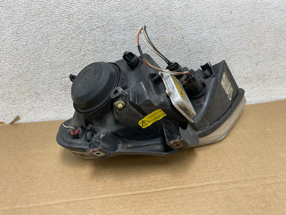 2007 to 2008 Chrysler Pacifica Right Passenger RH Xenon Headlight AH3101 DW5
