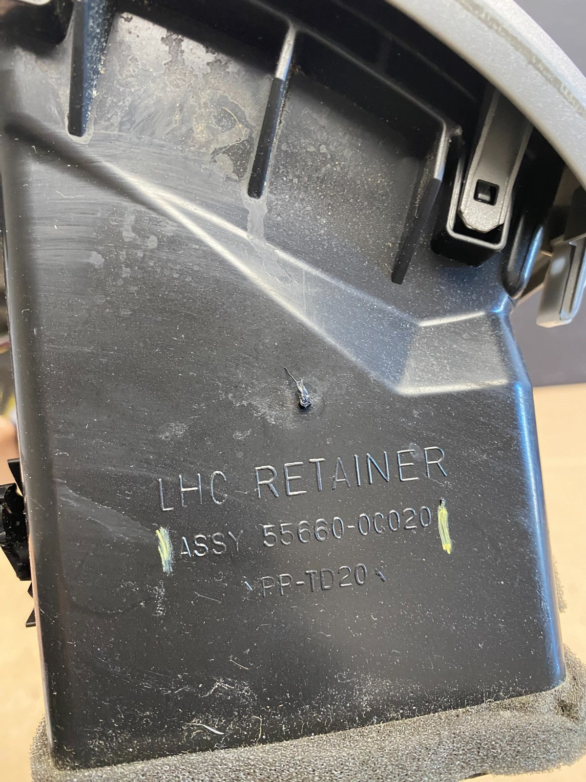 2007-2013 Toyota Tundra Center DashBoard Cluster Bezel 55403-0C080 AC68335