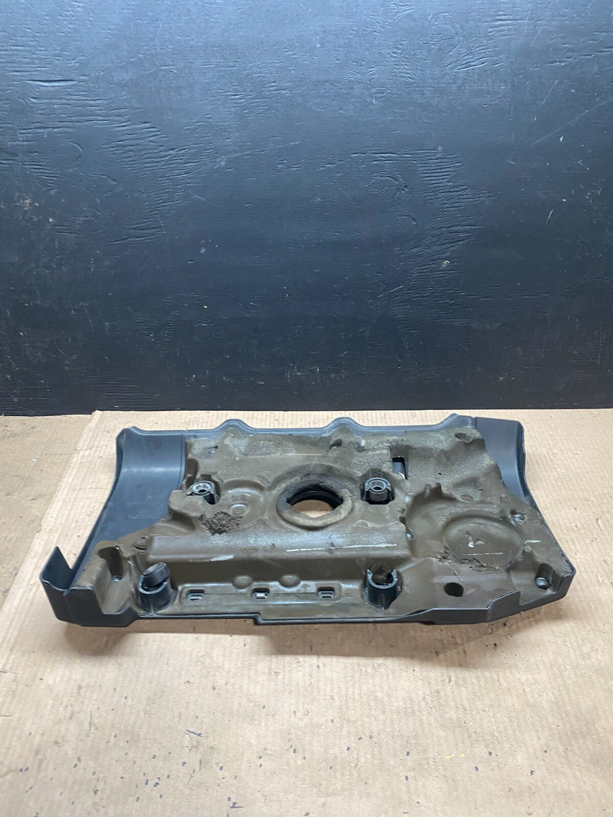 2007 to 2014 Volvo XC90 OEM 3.2L Upper Top Engine Motor Dust Cover Oem AC2330 DG5