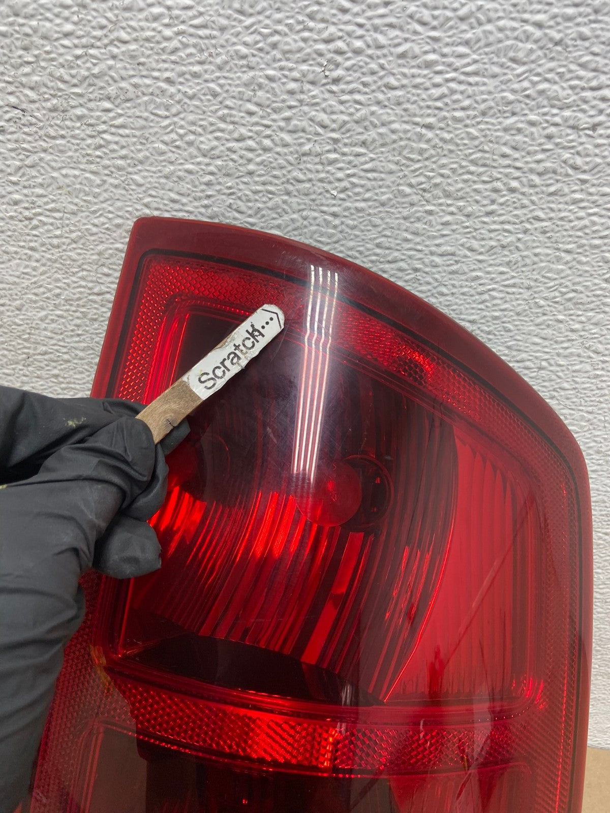 2002 to 2006 Dodge Ram 1500 Right passenger Rh side Tail Light AG4781 LK4