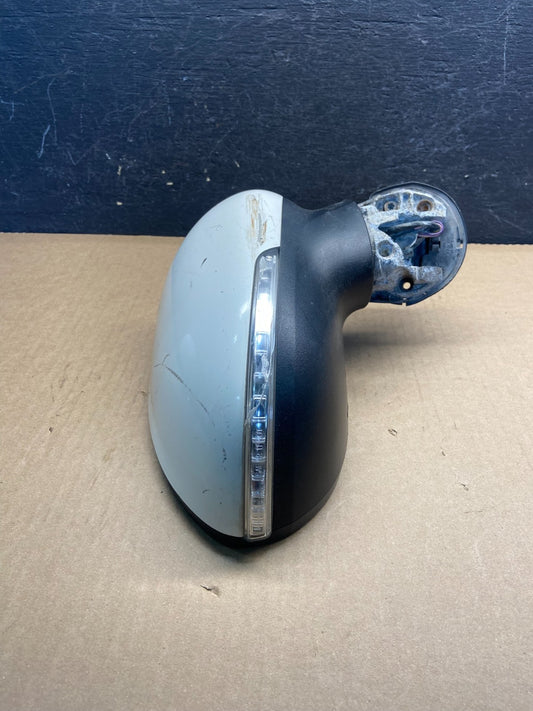 2012 - 2017 Kia Rio Right Passenger Turn Signal View Door Mirror AF9174 DG0