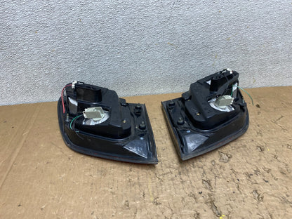 2000 - 2001 Infiniti i30 Left+Right Side Tail Lights Inner Oem V8441 DW7
