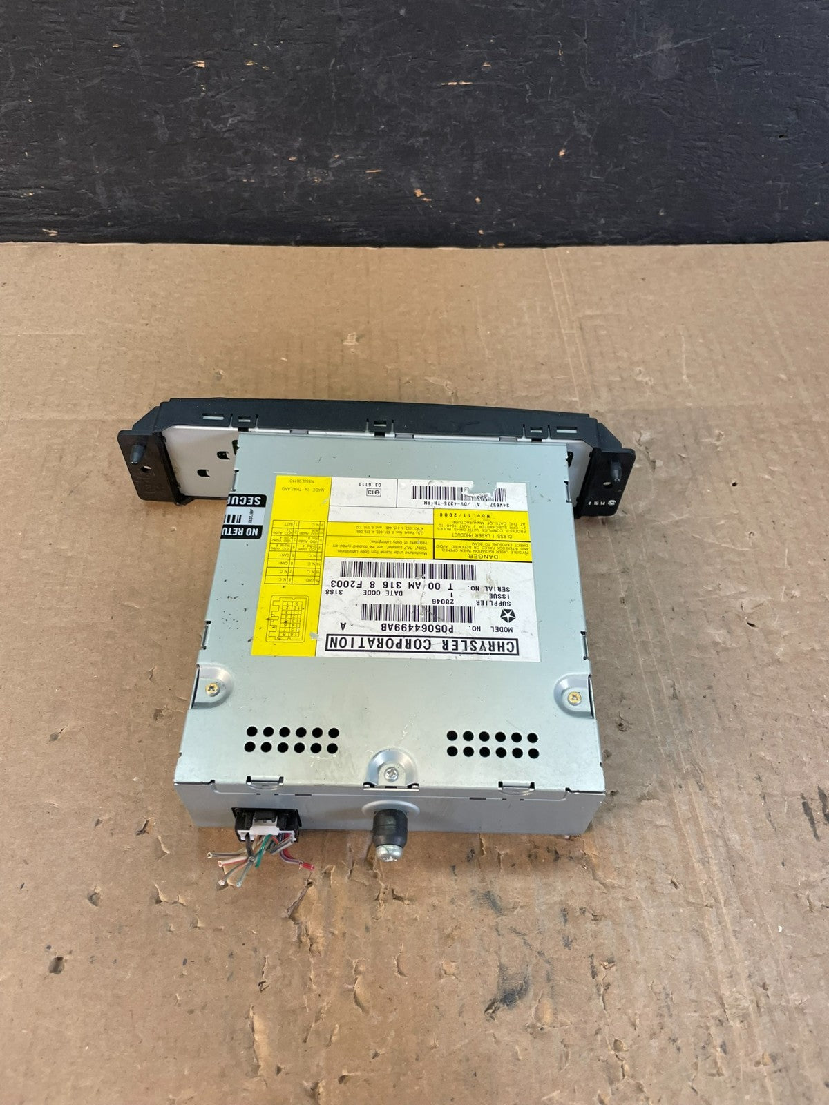 2009 2010 2011 Volkswagen Routan Video DVD Player AC4927 DG6