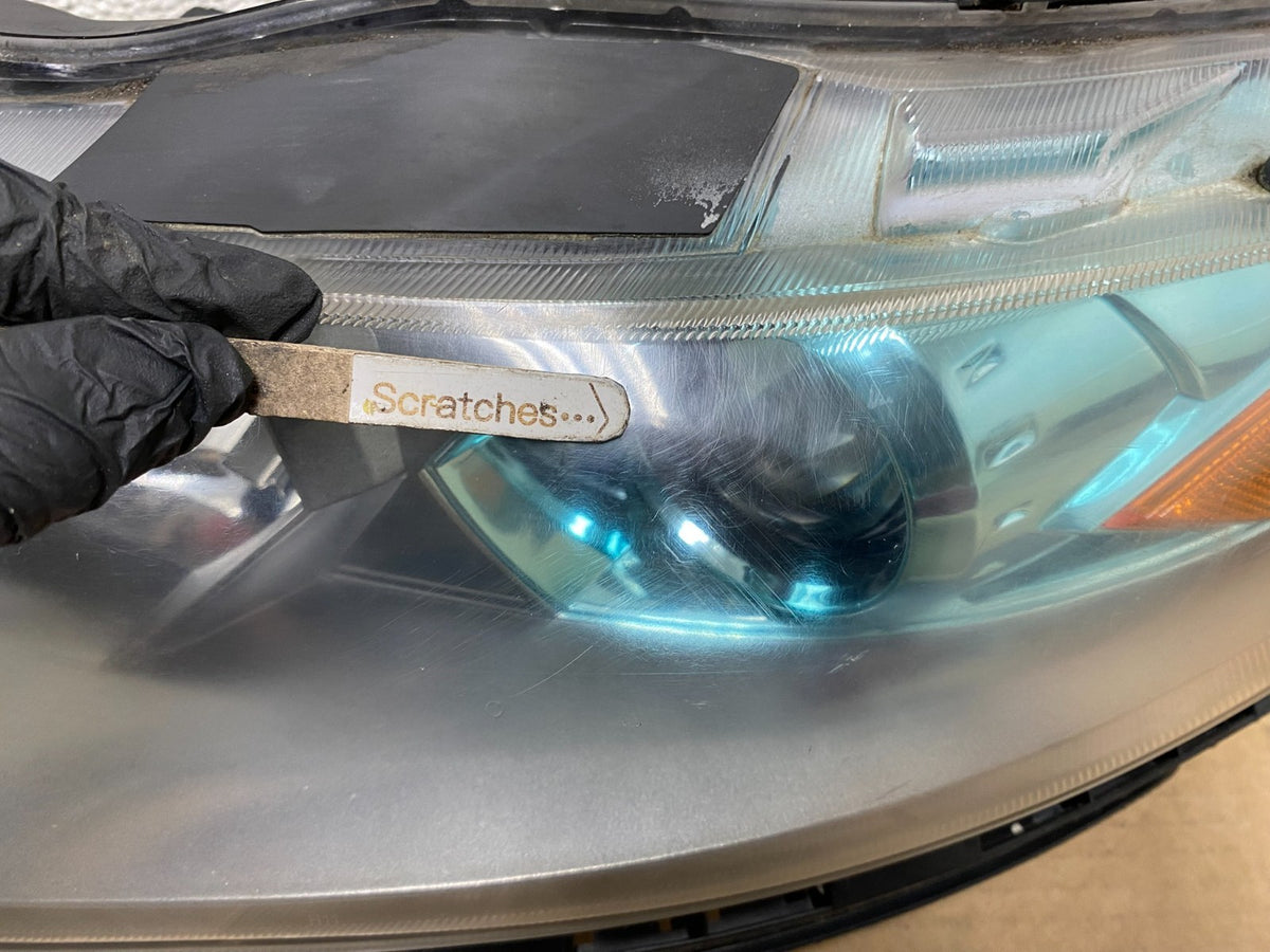 2010 - 2011 Honda Insight Left Driver LH Halogen Headlight AH4047 DG3