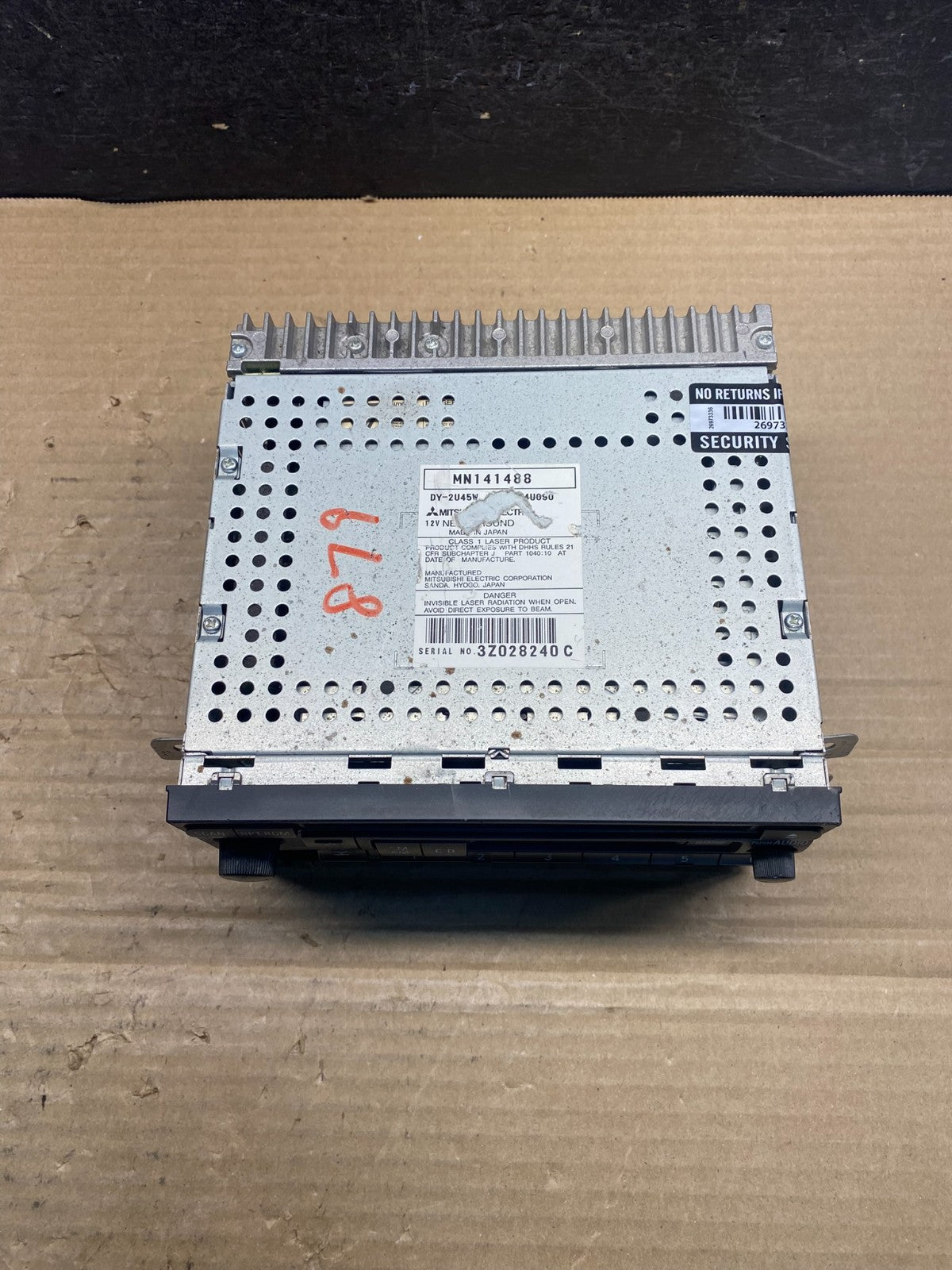 2004 to 2006 Mitsubishi Montero Audio Equipment Radio Receiver af3908 DG3