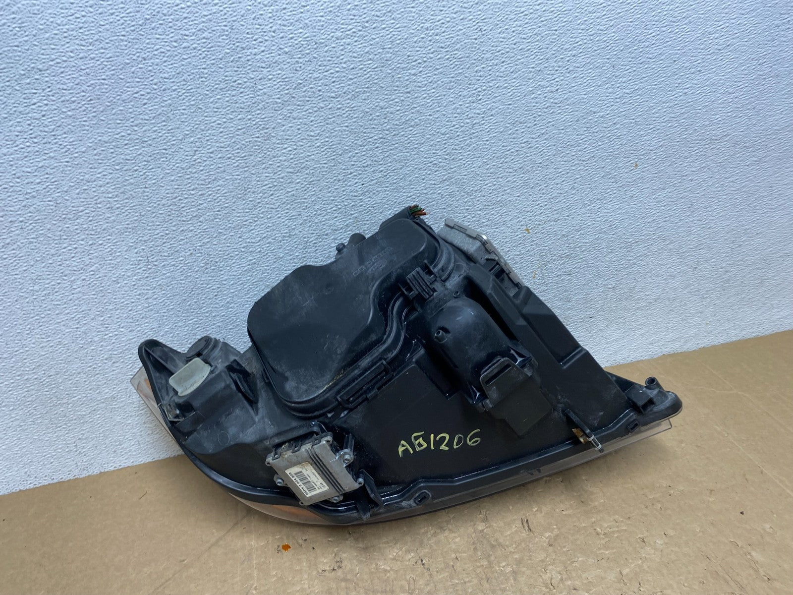 2006 to 2008 BMW 3 Series Left Driver LH AFS Xenon HID Headlight AG1206 DW7