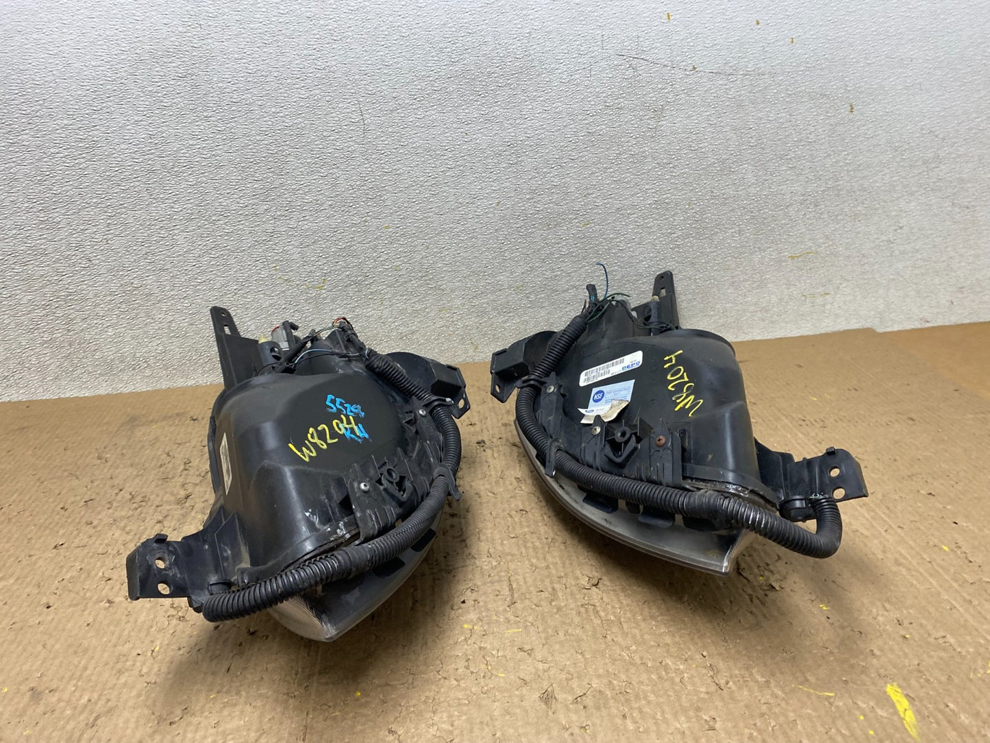 Sedan 2007 2008 2009 Nissan Altima Left+Right Set Headlights W8204 DW9