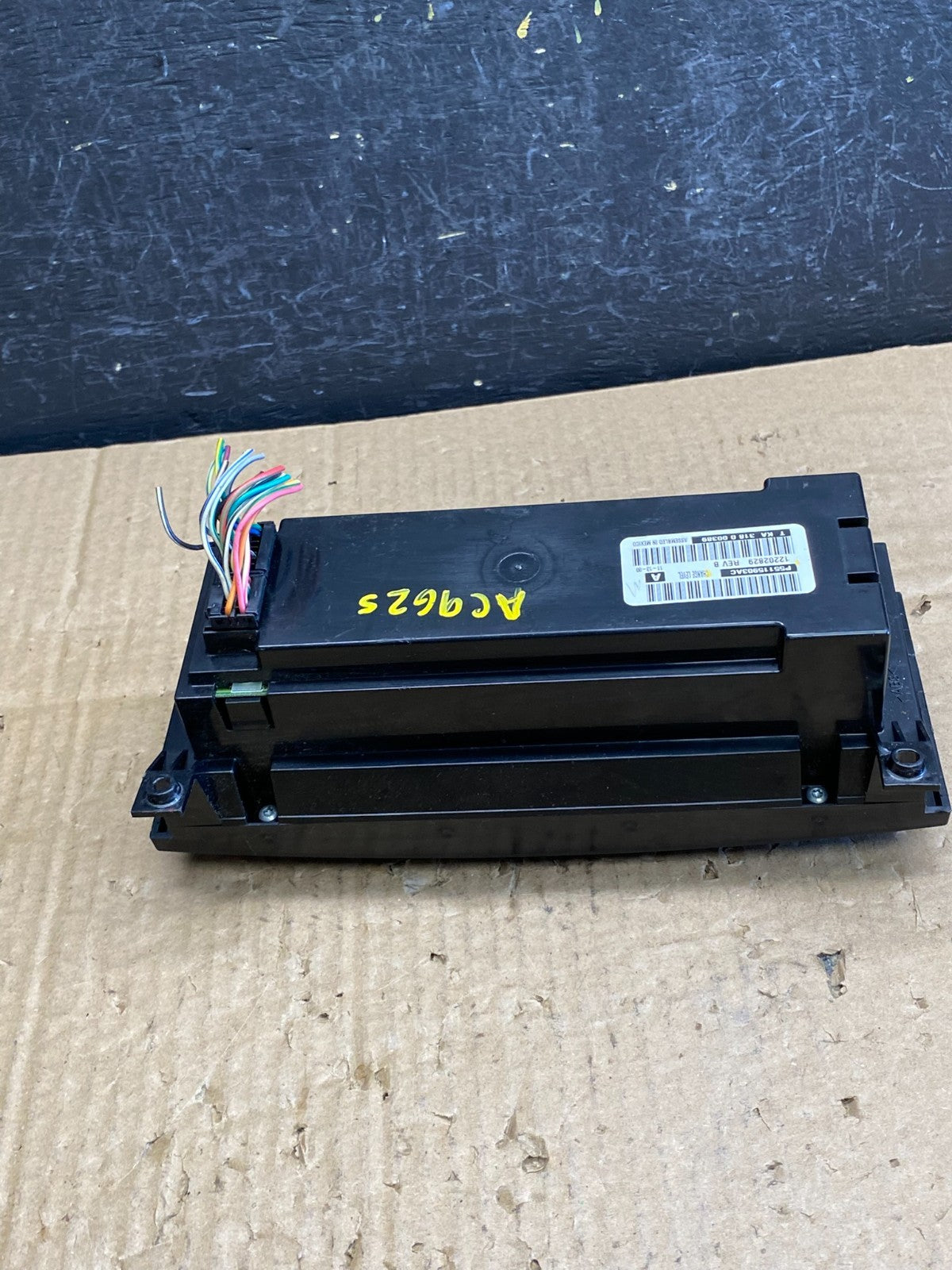 1999 to 2004 Jeep Grand Cherokee A/C Climate Control Bezel AC9625 DG5