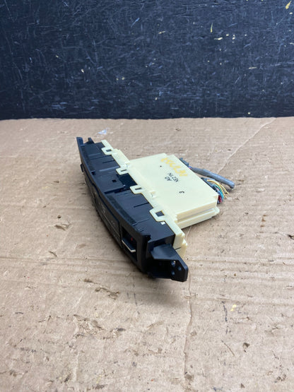 2009 to 2014 Acura TSX A/C Heater Climate Control Panel af2337 DG2