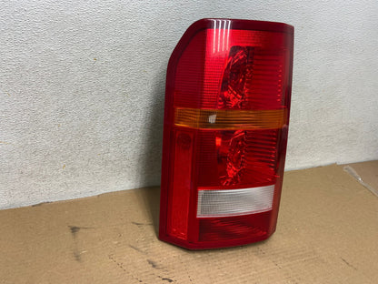 2005 - 2009 Land Rover LR3 Left Driver LH Side Tail Light AH4193 LK1