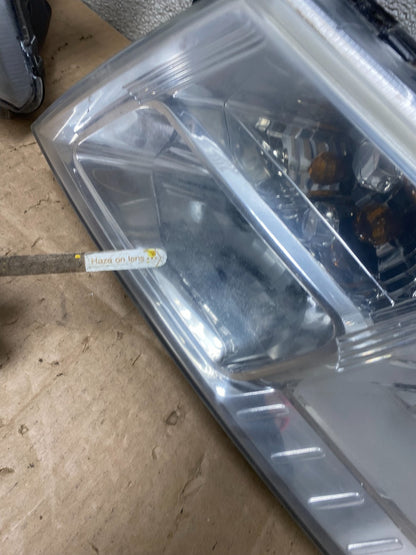 2009 to 2017 Dodge Journey Headlights Left+Right Set Halogen W0955 DW8
