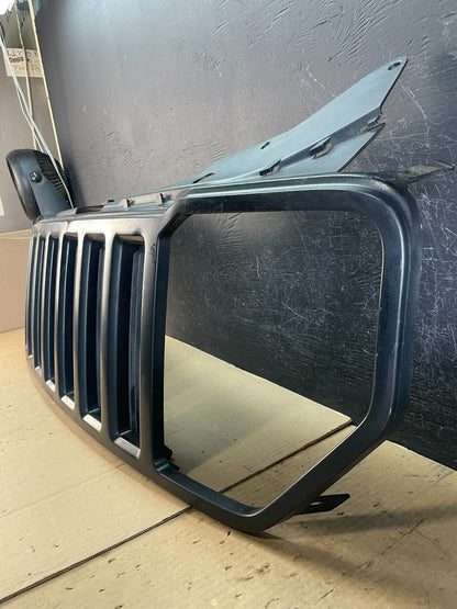 2008 2009 2010 2011 2012 Jeep Liberty Front Upper Grill Grille AD5739 DG1