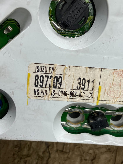 2003 Isuzu Rodeo Speedometer Cluster Gauge OEM V7773 DG7