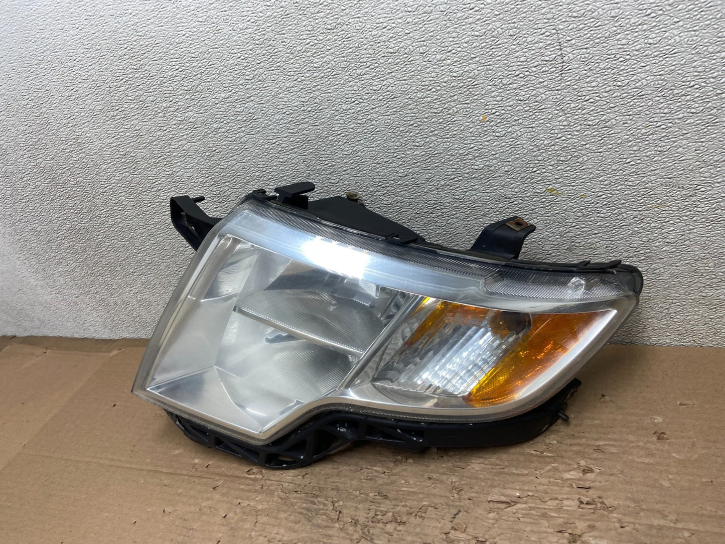 2007 2008 2009 2010 Ford Edge Headlight Left Driver Halogen Oem AB1723 DW1