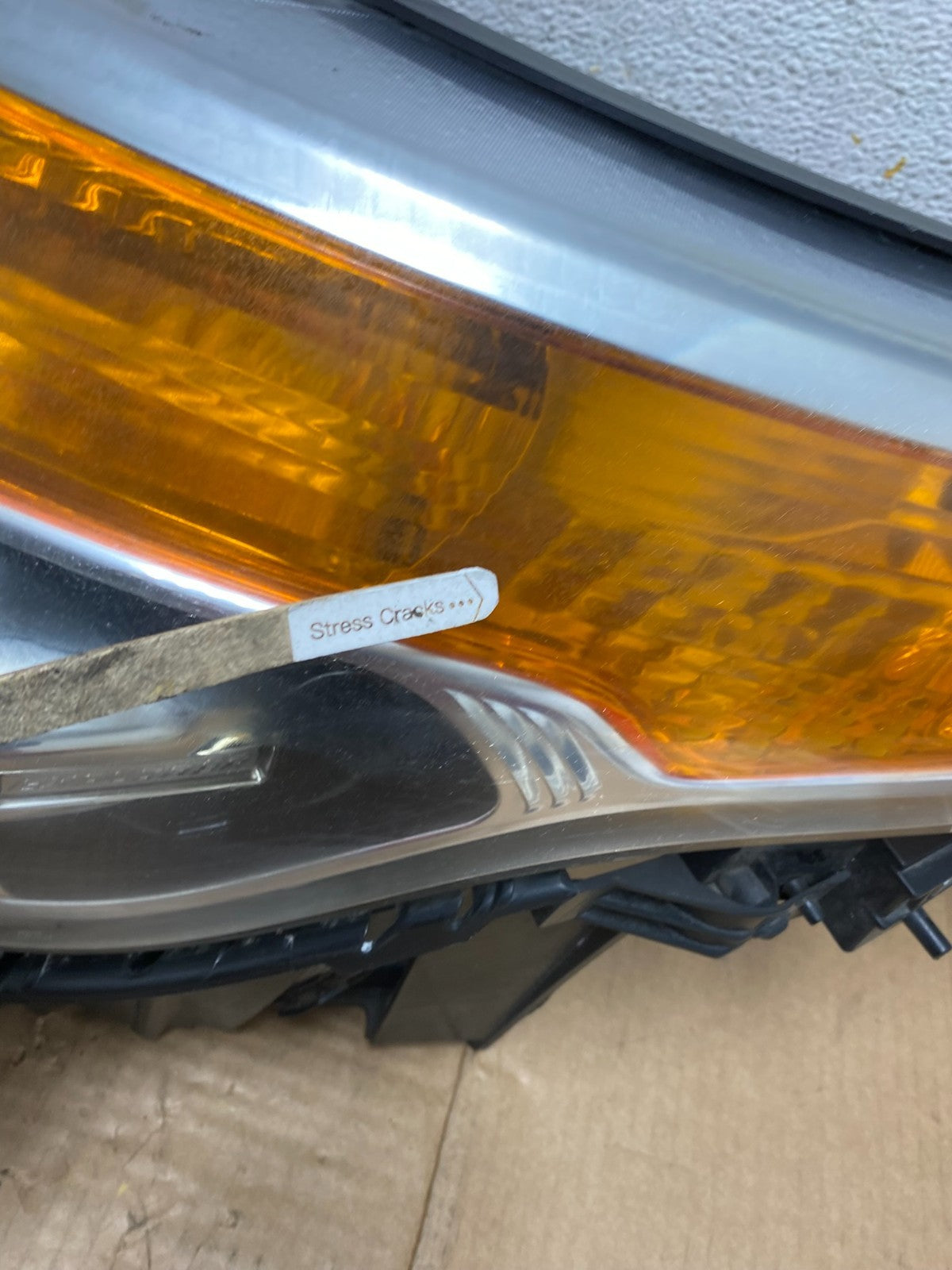 2011 to 2015 Ford Explorer Left Driver LH Halogen Headlight AI4642 DW4