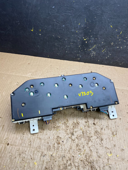2002 Ford Explorer Speedometer Cluster Gauge OEM V7503 DG5