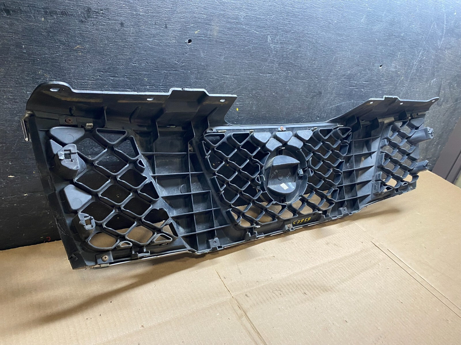 2005 2006 2007 Nissan Pathfinder Chrome Front Upper Grill Grille Oem C7959 DG16