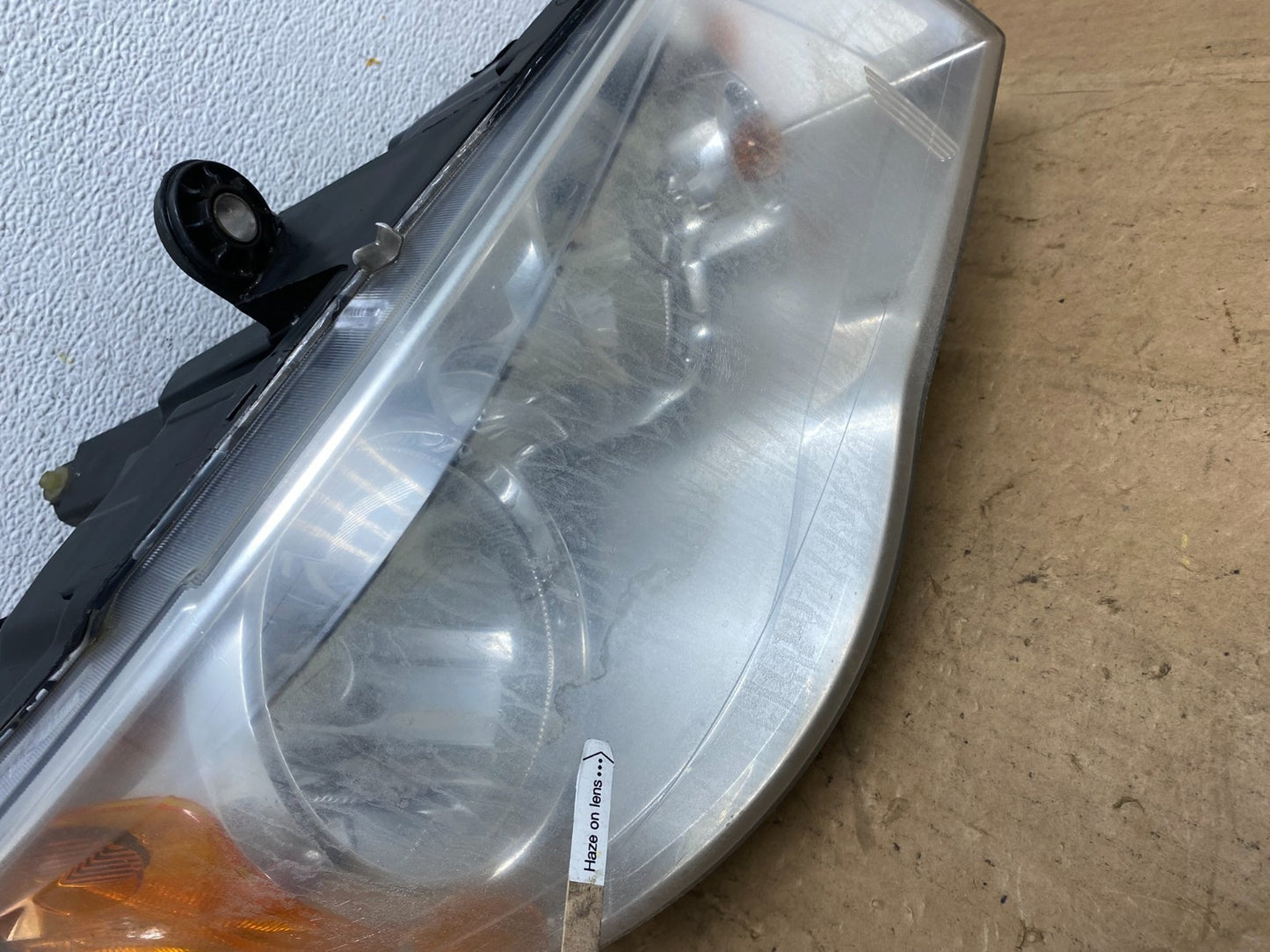 2011 to 2016 Chrysler Town and Country Right Passenger Headlight AD1319 DW4